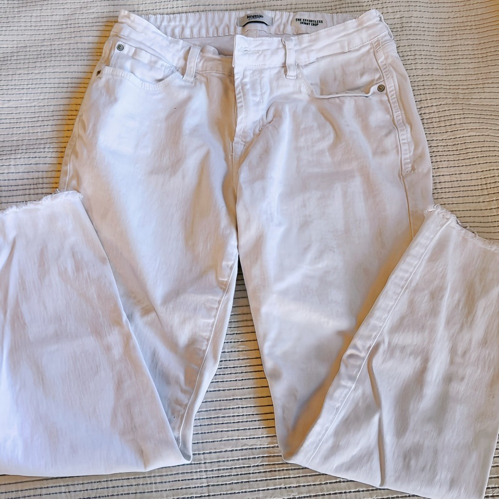 It’s Almost Memorial Day!!  
Time to Break Out White Straight-Leg Women’s Jeans